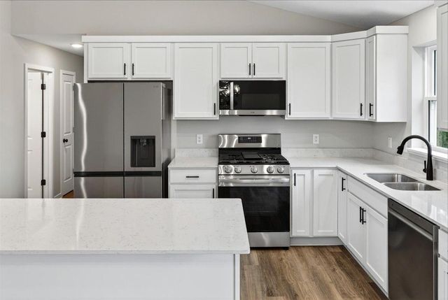 37550 Greenway Avenue, North Branch, MN 55056