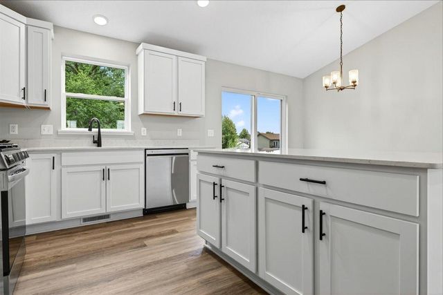 37550 Greenway Avenue, North Branch, MN 55056