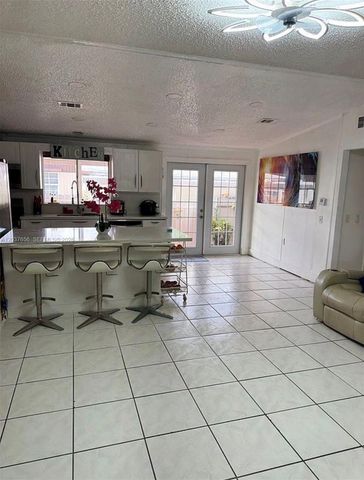 1133 SW 130th Avenue, Miami, FL 33184