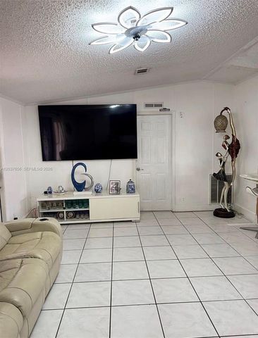 1133 SW 130th Avenue, Miami, FL 33184