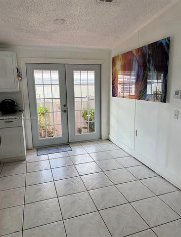 1133 SW 130th Avenue, Miami, FL 33184