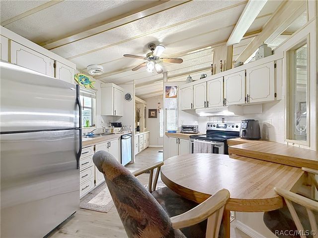 290 S Spice Wood Terrace, Lecanto, FL 34461