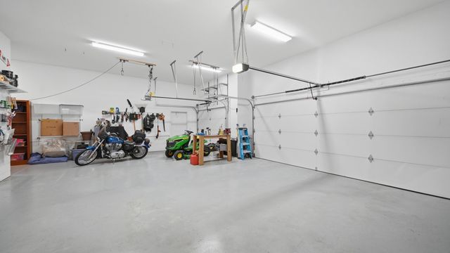 3726 Willow Lake Circle, Chattanooga, TN 37419