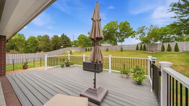 3726 Willow Lake Circle, Chattanooga, TN 37419