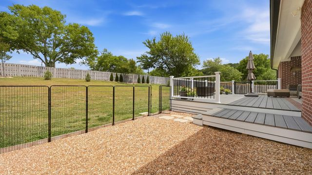 3726 Willow Lake Circle, Chattanooga, TN 37419