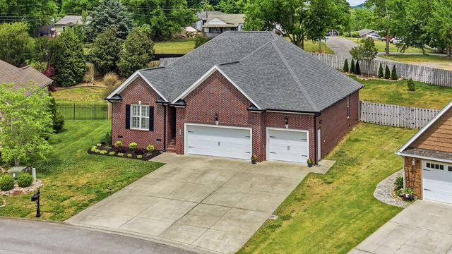3726 Willow Lake Circle, Chattanooga, TN 37419