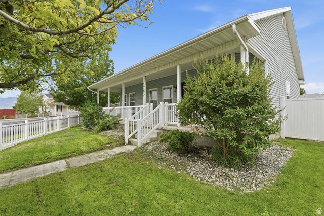 1763 E WEST PINION CIR, Eagle Mountain, UT 84005