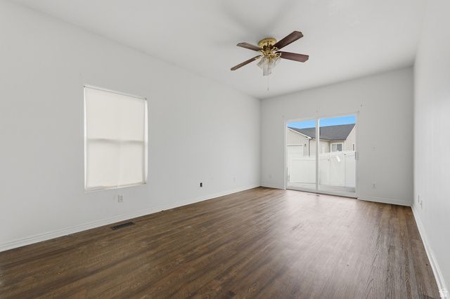 1763 E WEST PINION CIR, Eagle Mountain, UT 84005
