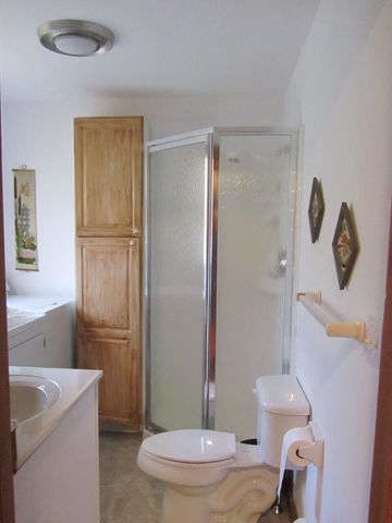 170 Cones Point Road, Poultney, VT 05765