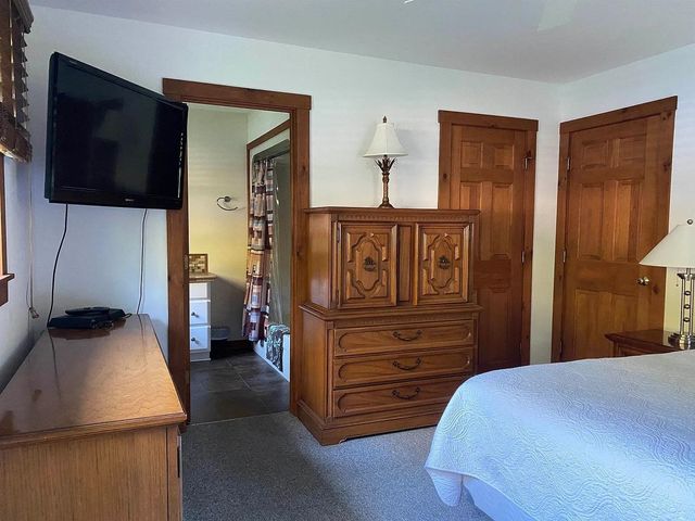 170 Cones Point Road, Poultney, VT 05765