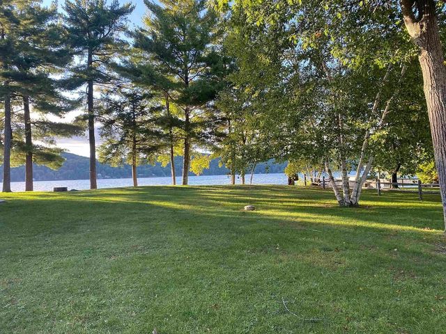 170 Cones Point Road, Poultney, VT 05765