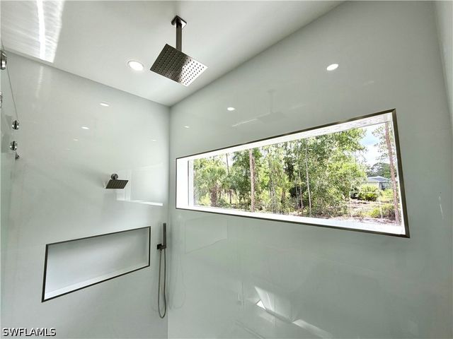 2514 56th AVE NE, Naples, FL 34120