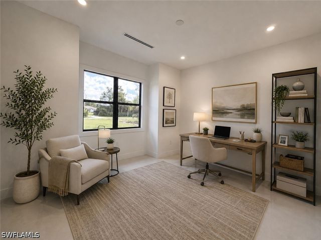 2514 56th AVE NE, Naples, FL 34120