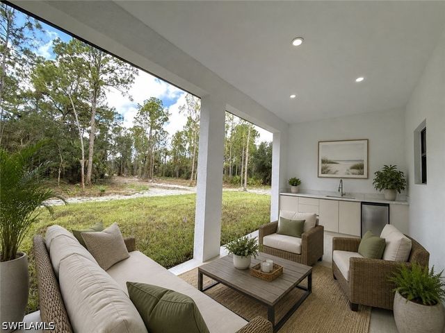 2514 56th AVE NE, Naples, FL 34120
