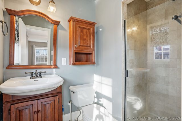 4438 E 58th Place, Tulsa, OK 74135