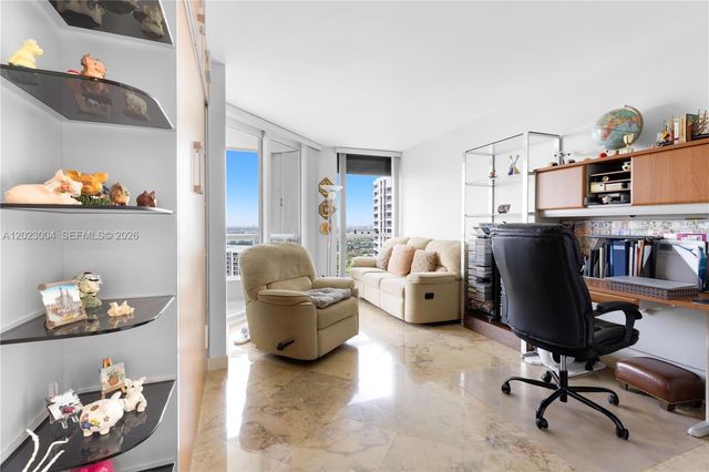 21055 Yacht Club Dr 2704, Aventura, FL 33180