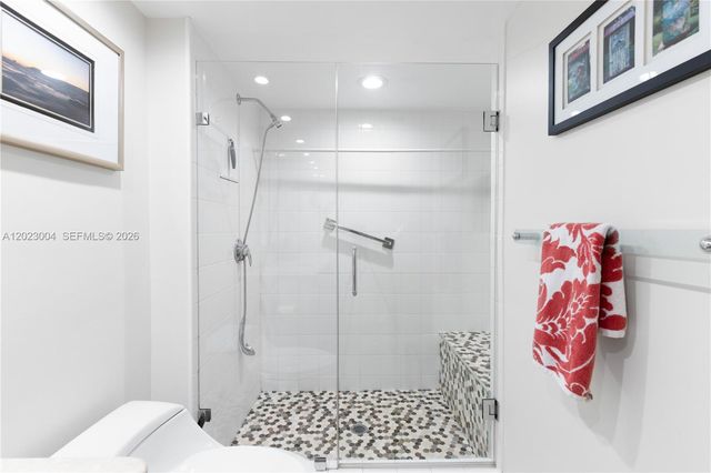 21055 Yacht Club Dr 2704, Aventura, FL 33180