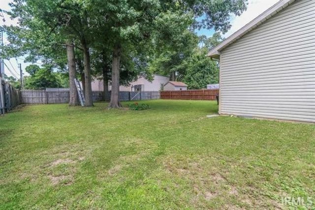 1700 Zoar Avenue, Evansville, IN 47714