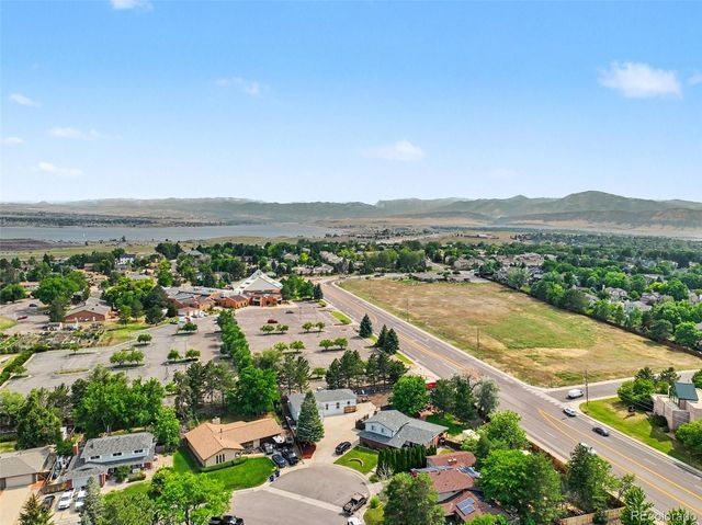 8143 S Otis Court, Littleton, CO 80128