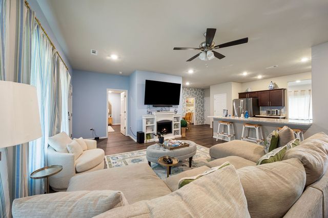 2783 W McLaren Drive, Fayetteville, AR 72704