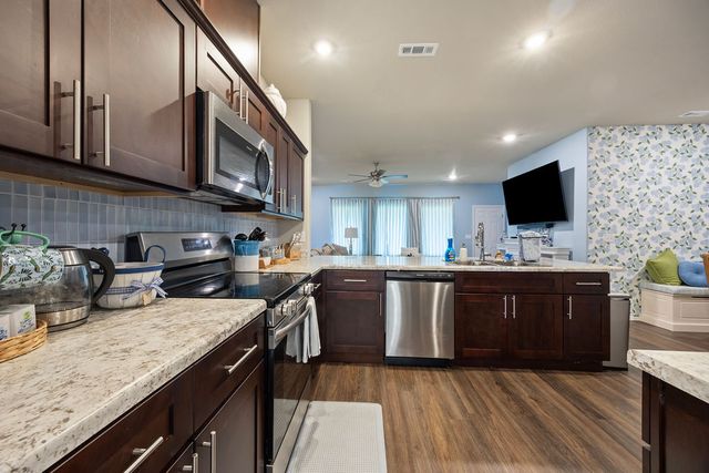 2783 W McLaren Drive, Fayetteville, AR 72704