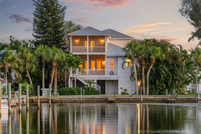 504 59TH STREET, Holmes Beach, FL 34217