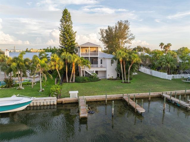 504 59TH STREET, Holmes Beach, FL 34217
