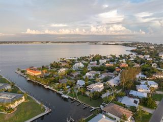 504 59TH STREET, Holmes Beach, FL 34217