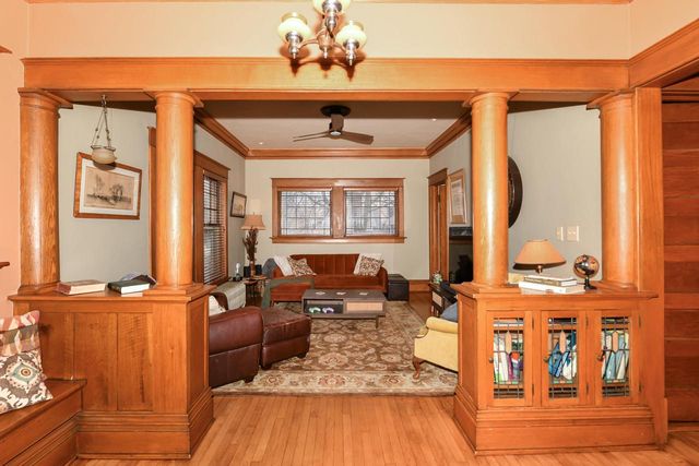 4907 W Vine STREET, Milwaukee, WI 53208