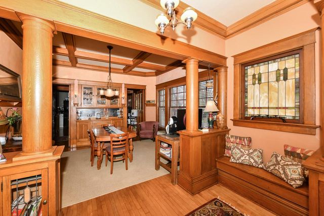 4907 W Vine STREET, Milwaukee, WI 53208