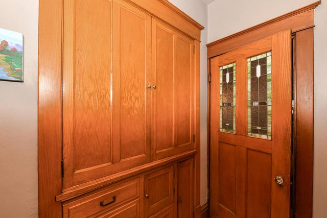 4907 W Vine STREET, Milwaukee, WI 53208