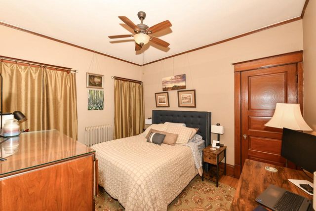 4907 W Vine STREET, Milwaukee, WI 53208