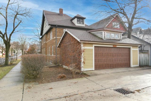 4907 W Vine STREET, Milwaukee, WI 53208