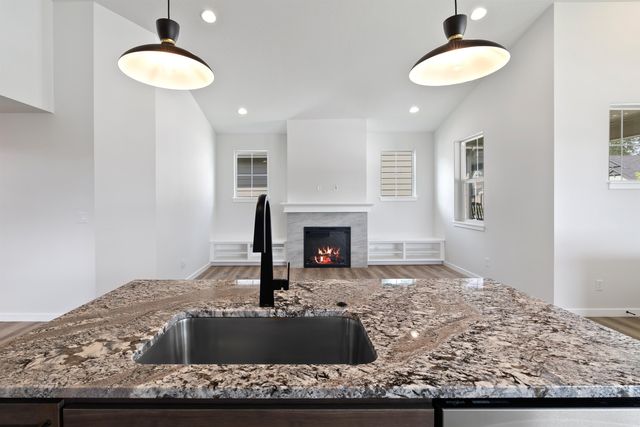 12235 N Dupont Dr, Spokane, WA 99218