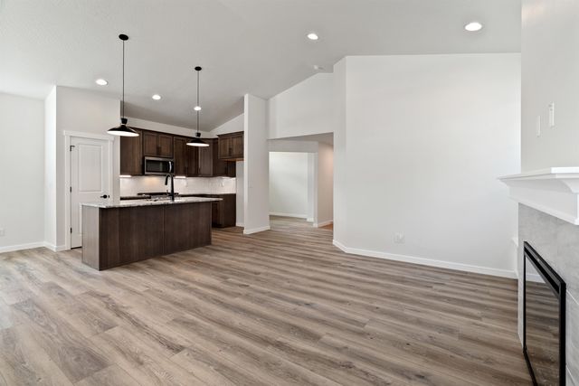 12235 N Dupont Dr, Spokane, WA 99218