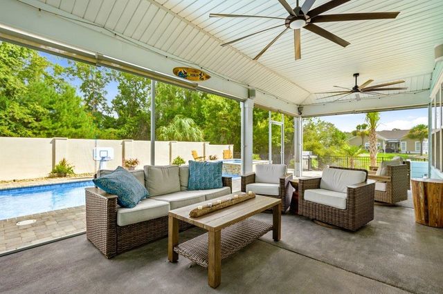 1723 Lake Egret Dr., North Myrtle Beach, SC 29582