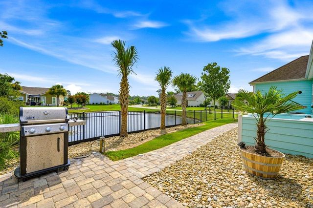 1723 Lake Egret Dr., North Myrtle Beach, SC 29582