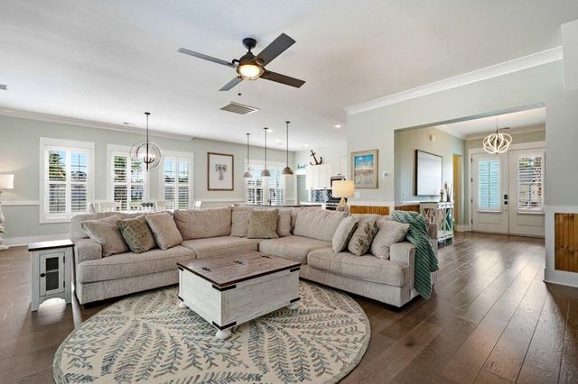 1723 Lake Egret Dr., North Myrtle Beach, SC 29582