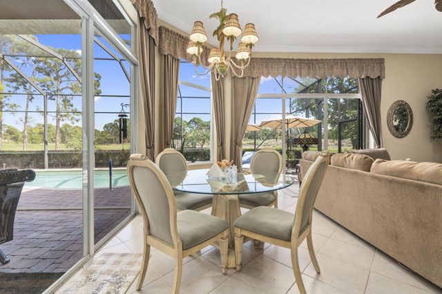 7424 Laurels Place, Port St. Lucie, FL 34986