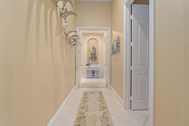 7424 Laurels Place, Port St. Lucie, FL 34986