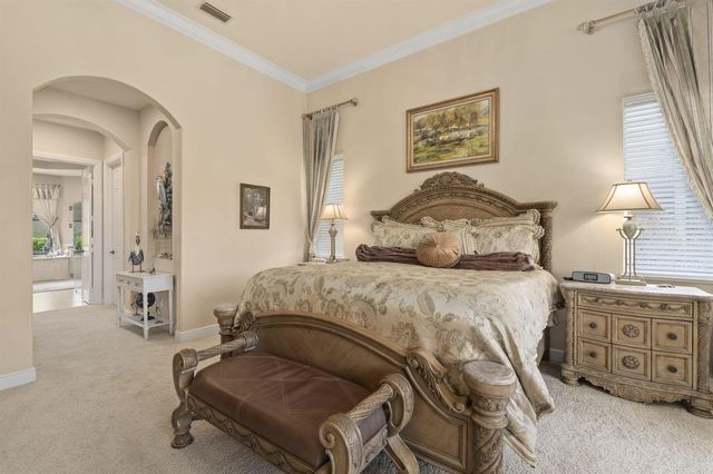 7424 Laurels Place, Port St. Lucie, FL 34986