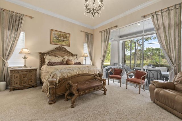 7424 Laurels Place, Port St. Lucie, FL 34986