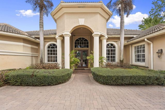 7424 Laurels Place, Port St. Lucie, FL 34986