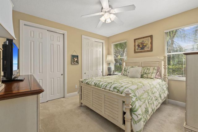 7424 Laurels Place, Port St. Lucie, FL 34986