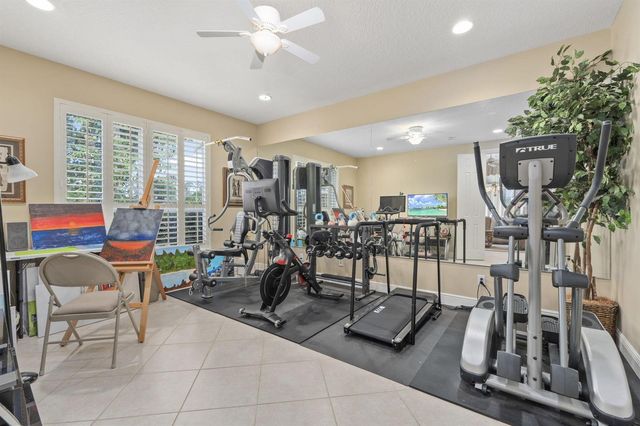 7424 Laurels Place, Port St. Lucie, FL 34986