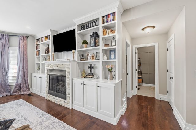 405 Hawthorne Drive, Nicholasville, KY 40356