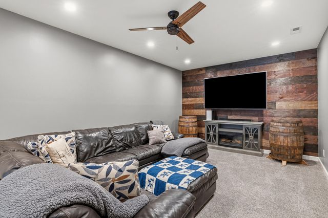 405 Hawthorne Drive, Nicholasville, KY 40356