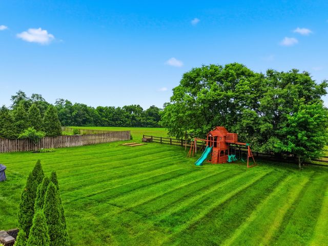 405 Hawthorne Drive, Nicholasville, KY 40356