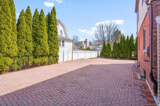 103 Locust Avenue, Scarsdale, NY 10583