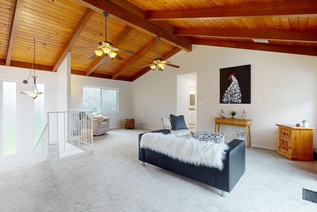 24713 Oro Valley Rd, Auburn, CA 95602